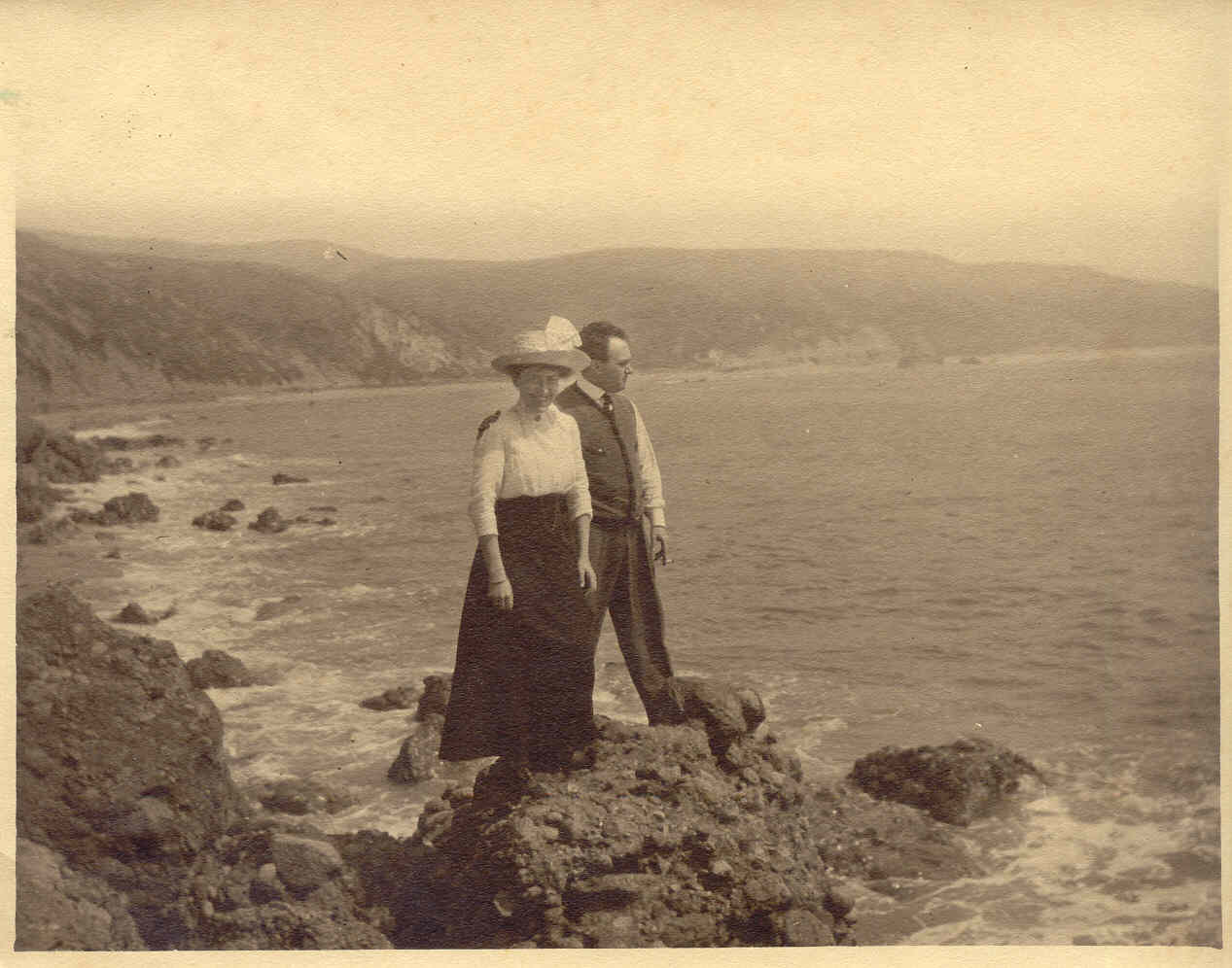 Edmund and Elsa travelled the globe